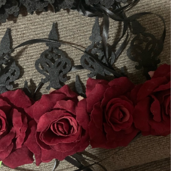 ⭐️2 Gothic Floral Headbands Floral Crown Bachelorette Halloween - Picture 3 of 4